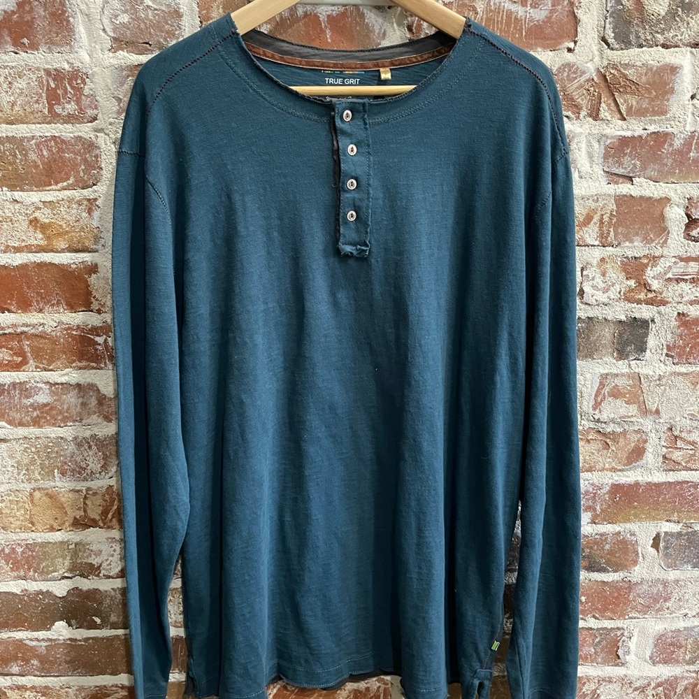 True Grit long sleeve Henley